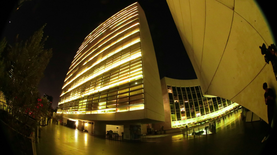 Iluminan Al Senado De Amarillo Por D A Internacional Contra El C Ncer