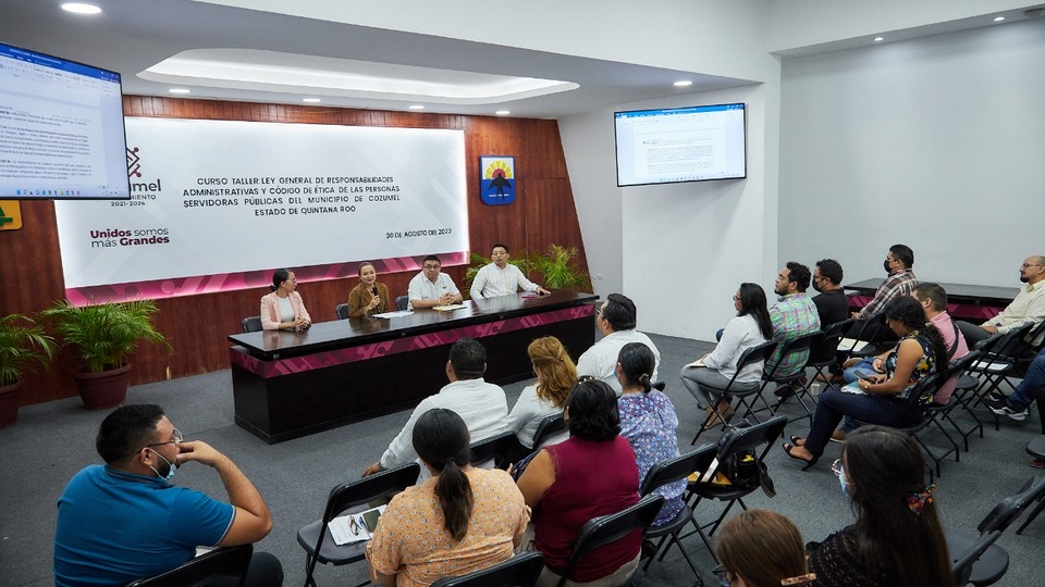 Asesores jurídicos del H. Ayuntamiento de Cozumel continúan su capacitación  para un mejor servicio a la