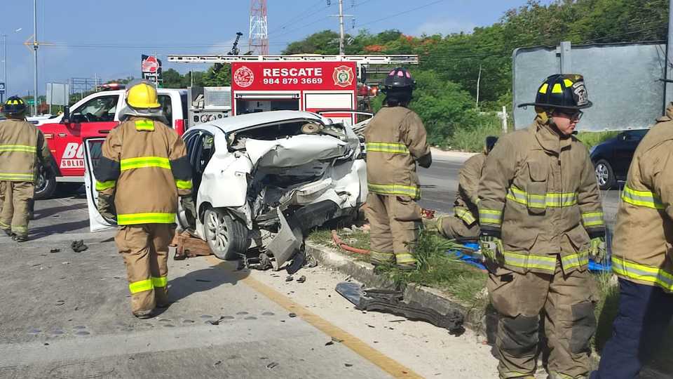 Accidente En La Riviera Maya Deja Una Mujer Y Tres Personas Heridas De